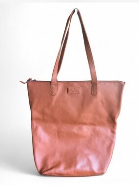 ✨ JM New York Pebbled Leather Everyday Zippered Tote ✨